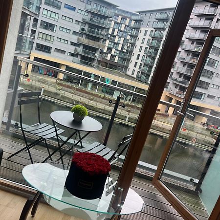 Clarance Docks Apartment Leeds  Exterior photo
